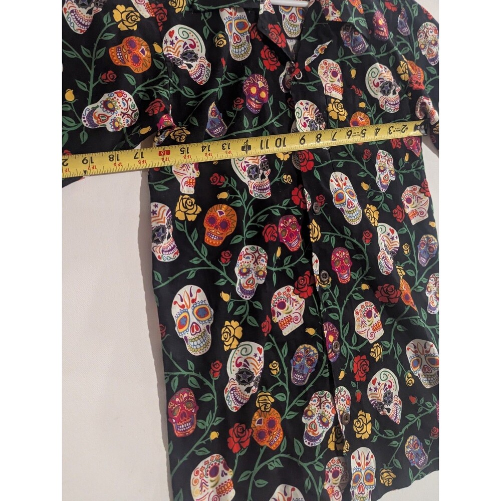 David Carey Day of the Dead Sugar Skulls Floral Camp Button Down Shirt XS - Picture 6 of 11